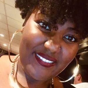 Meet your Posher, Dana